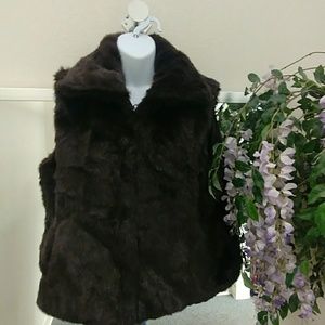 Betmar Coffee Faux Fur Vest